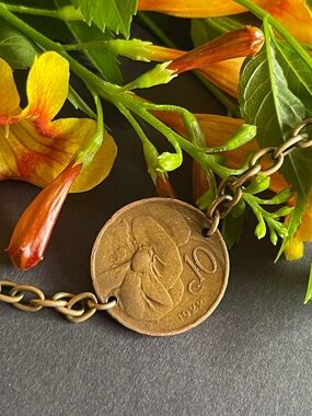 Italian Antique Honeybee Coin Circa 1922 Small Wrist Bracelet 6.5”